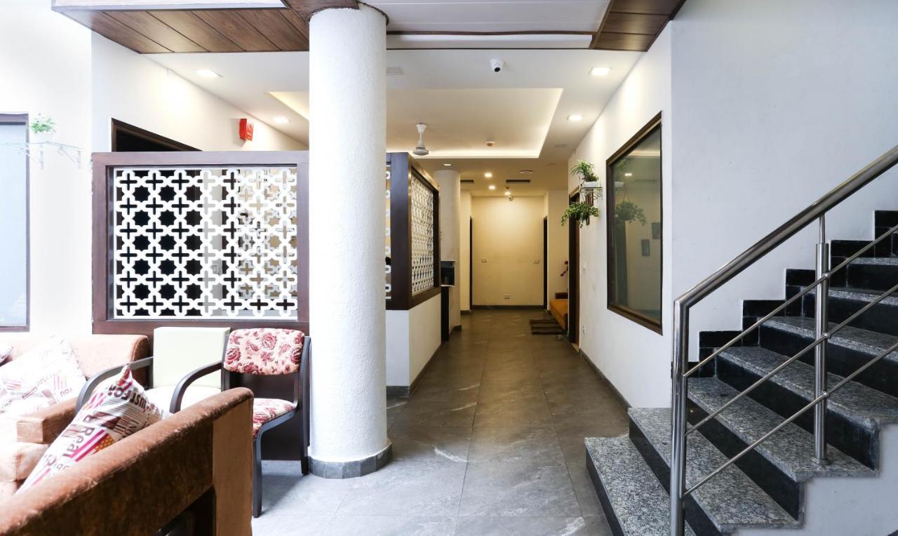 Hotel Seven- Center Of City Chandīgarh エクステリア 写真