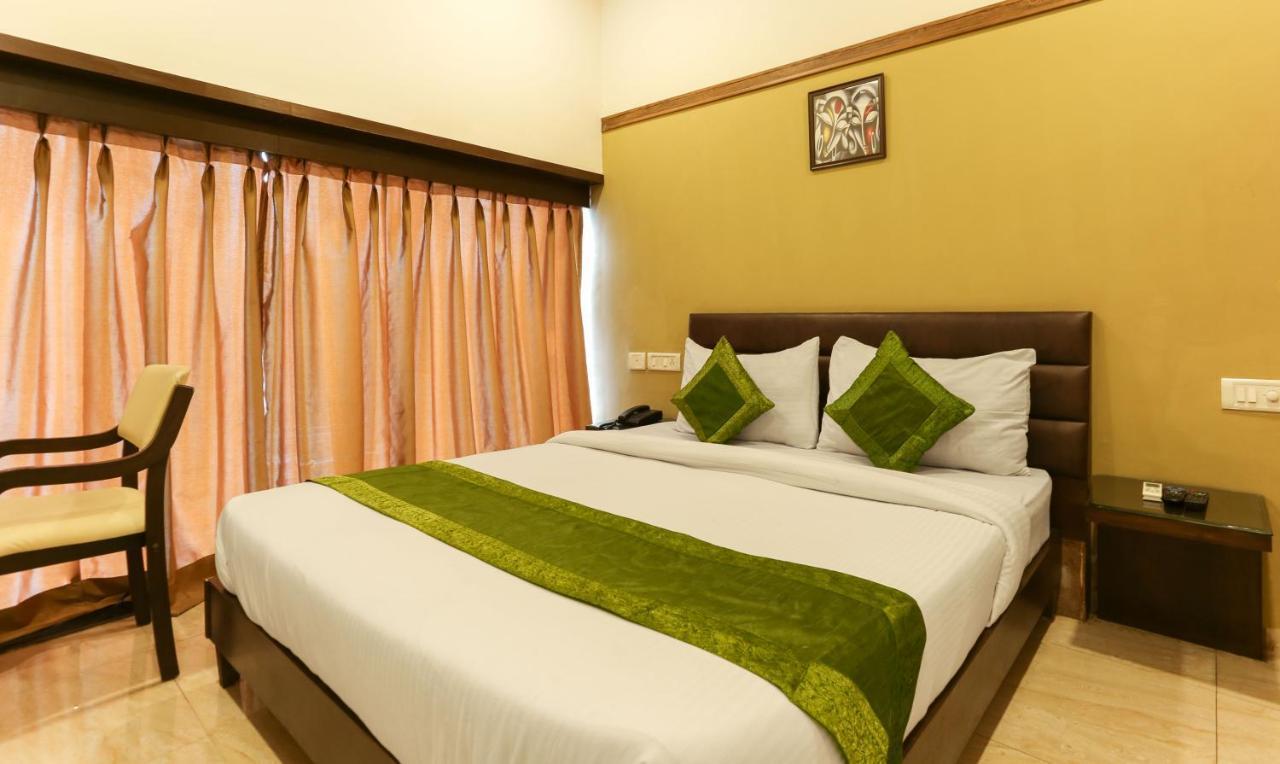 Hotel Seven- Center Of City Chandīgarh エクステリア 写真